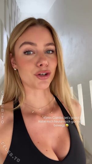 Emilia BTE Nude Leaked Photo #76