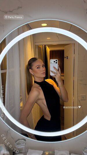 Emilia BTE Nude Leaked Photo #109