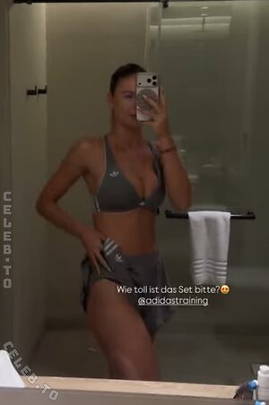 Emilia BTE photo