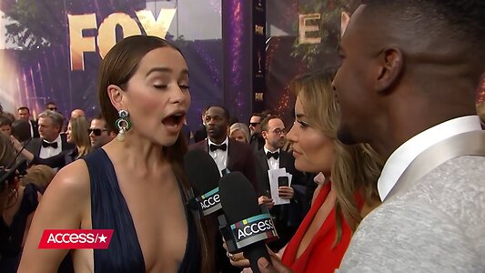 Emilia Clarke Hot leaked photo #22