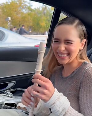 Emilia Clarke Hot Nude Leaked Photo #49