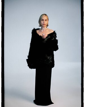 Emilia Clarke leaked photo #66