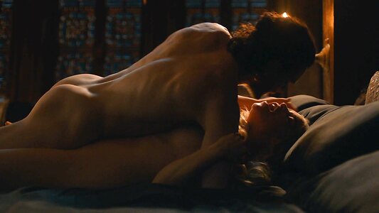 Emilia Clarke leaked photo #225