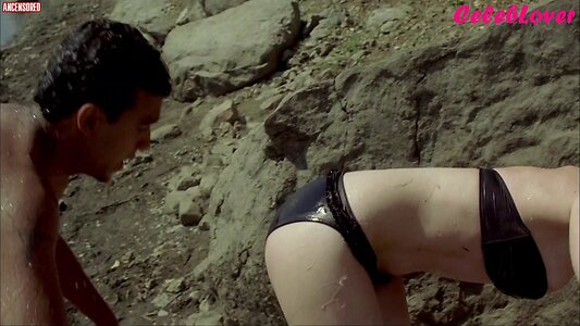 Emilia Clarke leaked photo #232