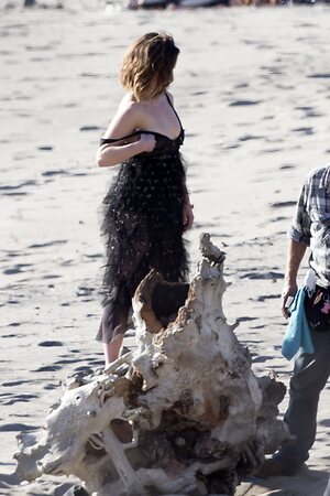 Emilia Clarke leaked photo #256