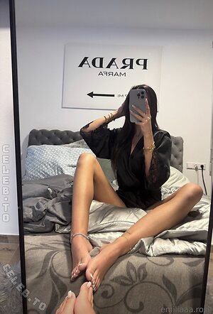 emiliaaa.rose Nude Leaked Photo #21