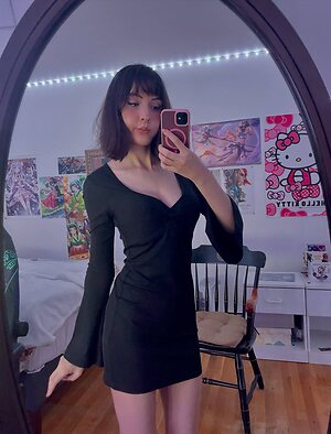 EmiliaCosplay leaked photo #3