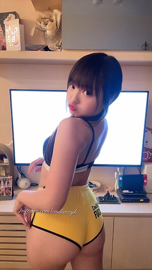 emiliawyk leaked photo #17