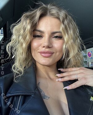 Emilie Budweg Nude Leaked Photo #5