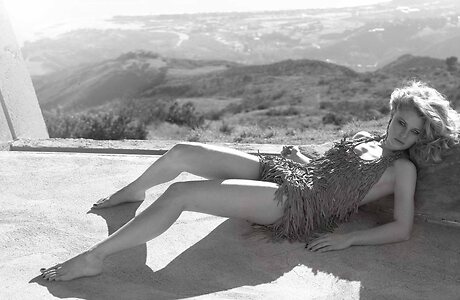 Emilie de Ravin leaked photo #58