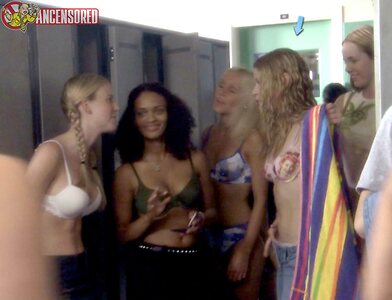 Emilie de Ravin leaked photo #76