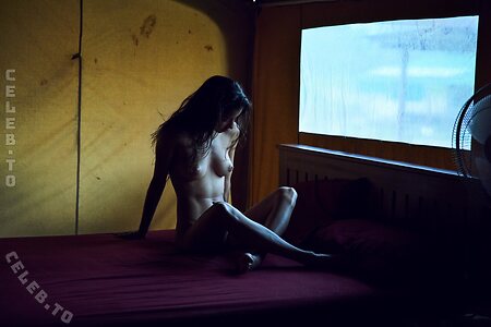 Emilie Payet Nude Leaked Photo #10