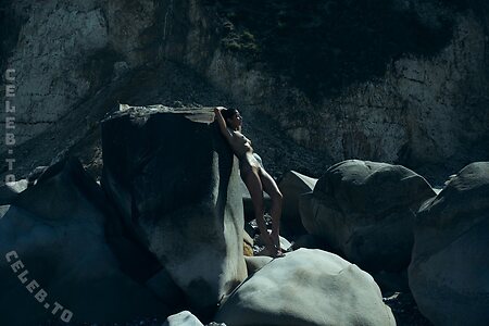 Emilie Payet Nude Leaked Photo #41