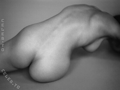 Emilie Payet Nude Leaked Photo #61