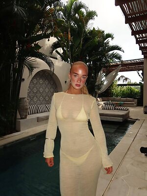Emiliewakelin leaked photo #7