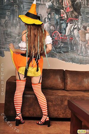 Emily 18 leaked photo #110