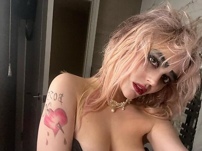 Emily Alyn Lind leaked photo #145