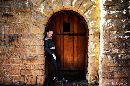 Emily Bloom Nude Leaked Photo #253