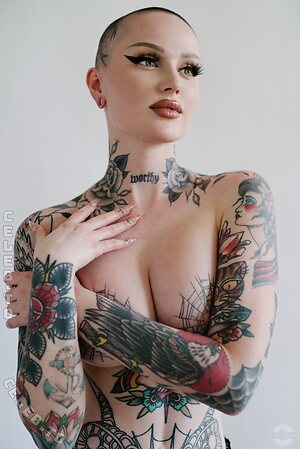 Emily Boring Nude Leaked Photo #6