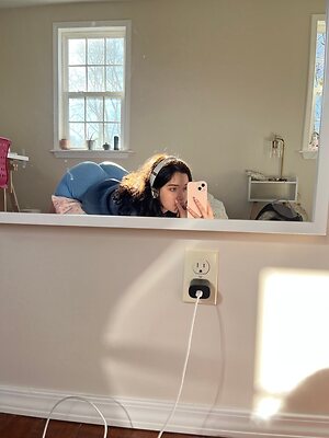 Emily Cocea leaked photo #11
