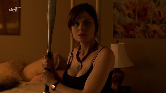Emily Deschanel leaked photo #7