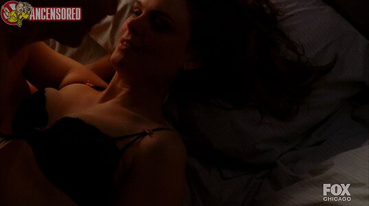 Emily Deschanel leaked photo #13