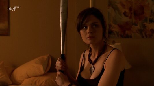Emily Deschanel leaked photo #20