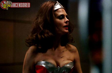 Emily Deschanel leaked photo #31