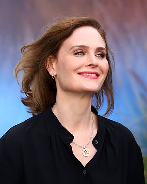 Emily Deschanel leaked photo #81