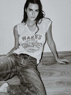 Emily Feld More Nude Photos