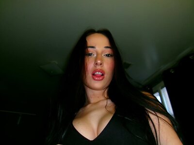 Emily Jaye leaked photos