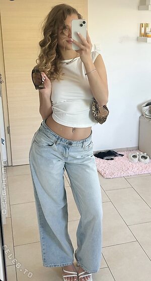 Emily Maurer Nude Leaked Photo #90