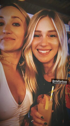 Emily Osment Hot