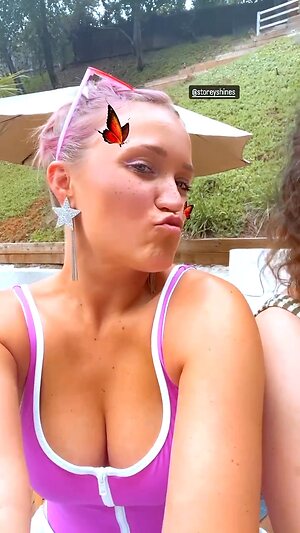 Emily Osment Hot leaked photo #47