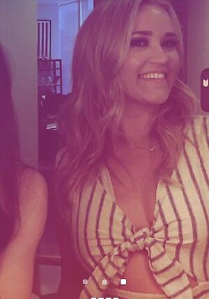 Emily Osment leaked photo #5