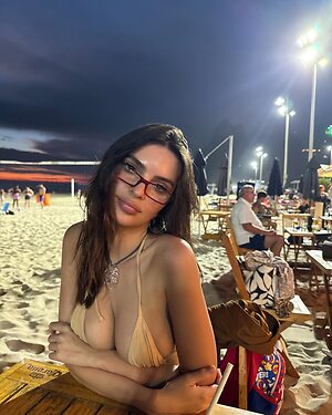 Emily Ratajkowski in bikini leaked photo #25