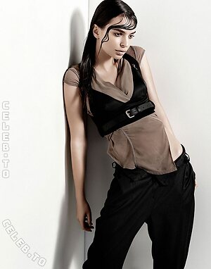 Emily Ratajkowski Nude Leaked Photo #10