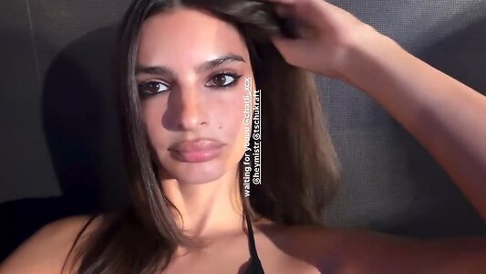 Emily Ratajkowski leaked photo #823