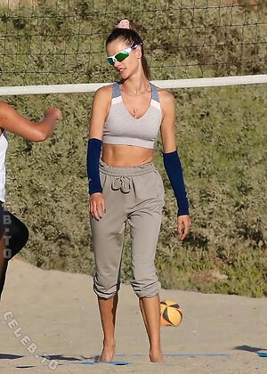 Emily Ratajkowski leaked photo #879