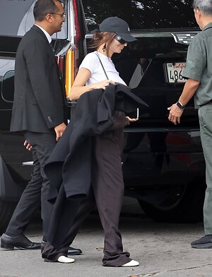 Emily Ratajkowski leaked photo #1027