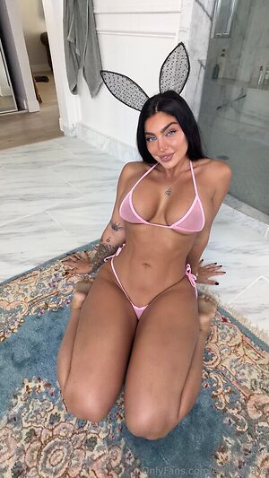 emily rinaudo leaked photo #56