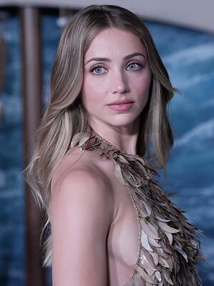 Emily Rudd