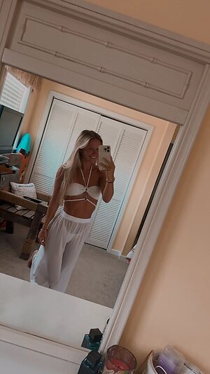 Emily Sentner Nude Leaked Photo #25