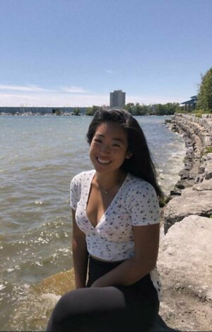 Emily Wang leaked photo #20