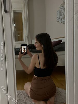 emily63 photo