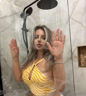 Emilybee69