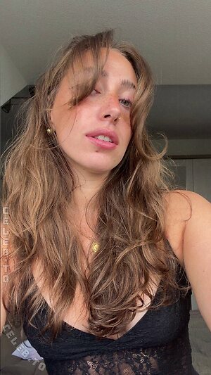 emilyjohannaa photo