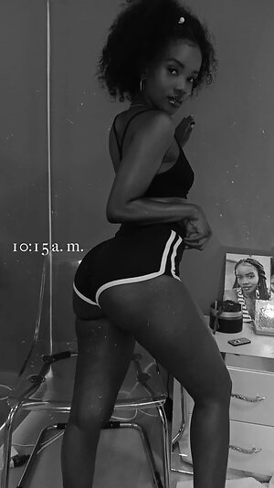 Emily_knights leaked photo #13