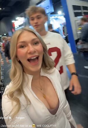 Emilylior Nude Leaked Photo #70