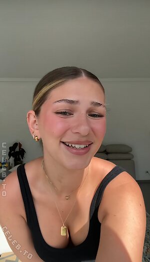 Emilylior leaked photo #170